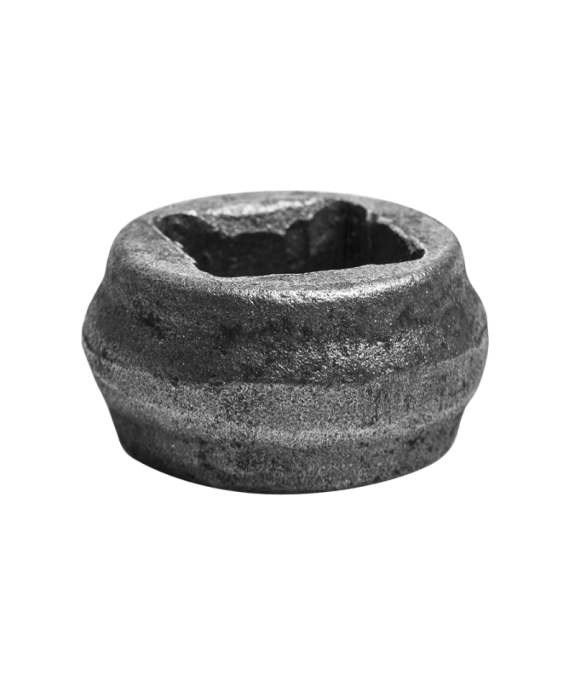 Przekuwka stalowa kuta 45xH25 mm, otwór 21,5x21,5 mm