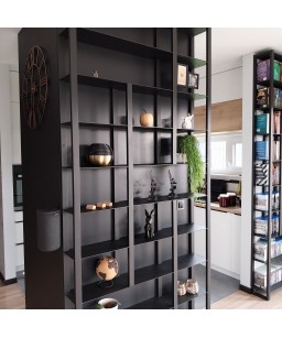 Regał stalowy LOFT z półkami z blachy